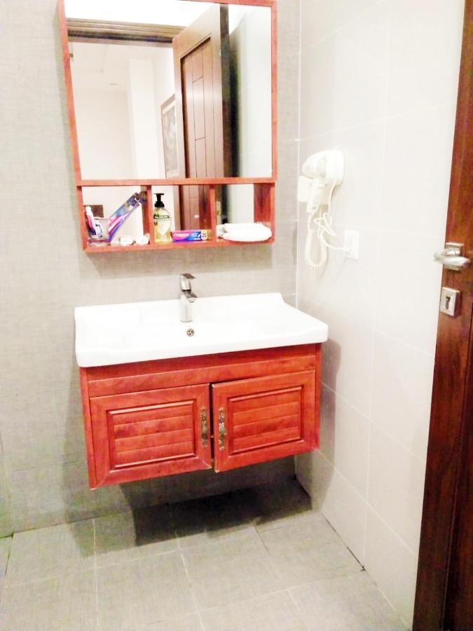 Jade Dragon Hotel DHA Lahore Exterior foto